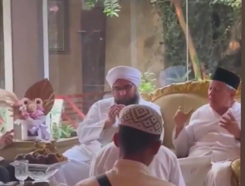 Pertemuan dua pejuang kemanusiaan